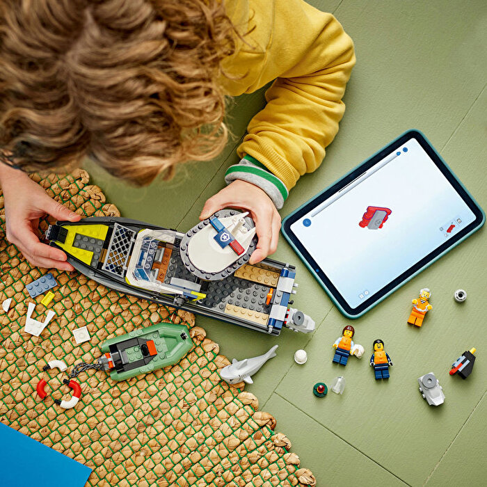 LEGO City Polis Teknesi Takibi 60456