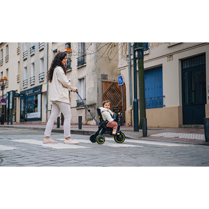 Doona Li̇ki̇ Katlanır Bebek Bisikleti̇ S5 Ni̇tro Black
