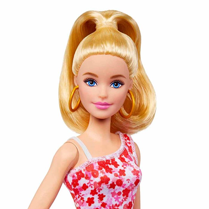 Barbie Fashionistas Bebeği HJT02