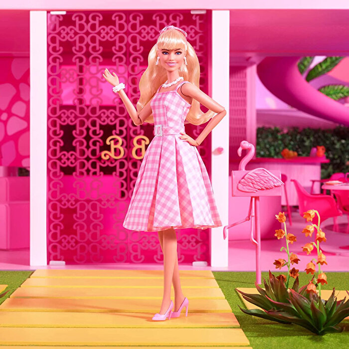 Barbie Movie Pembe Elbiseli Bebek