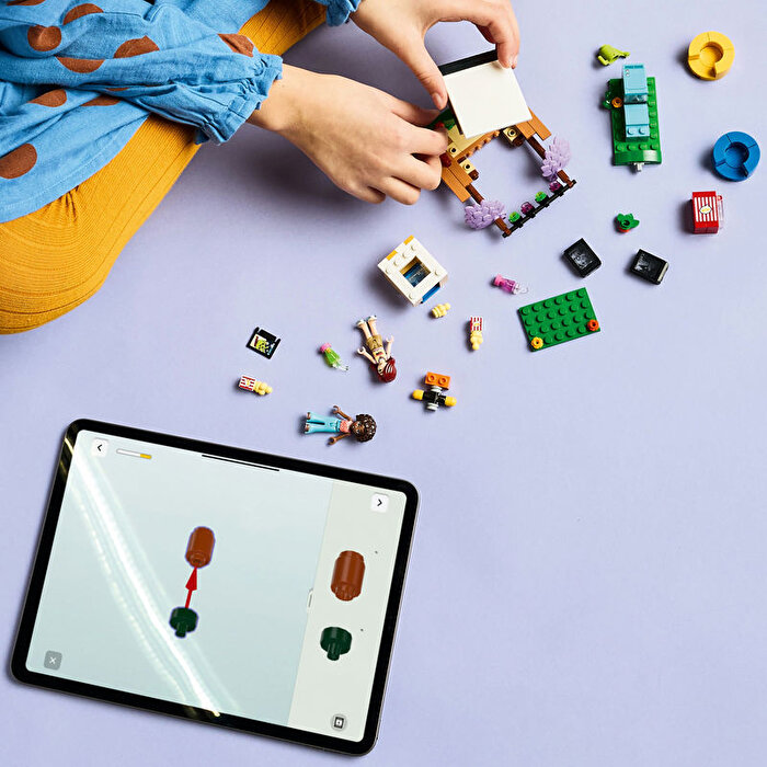 LEGO Friends Arkadaşlık Film Gecesi 42642