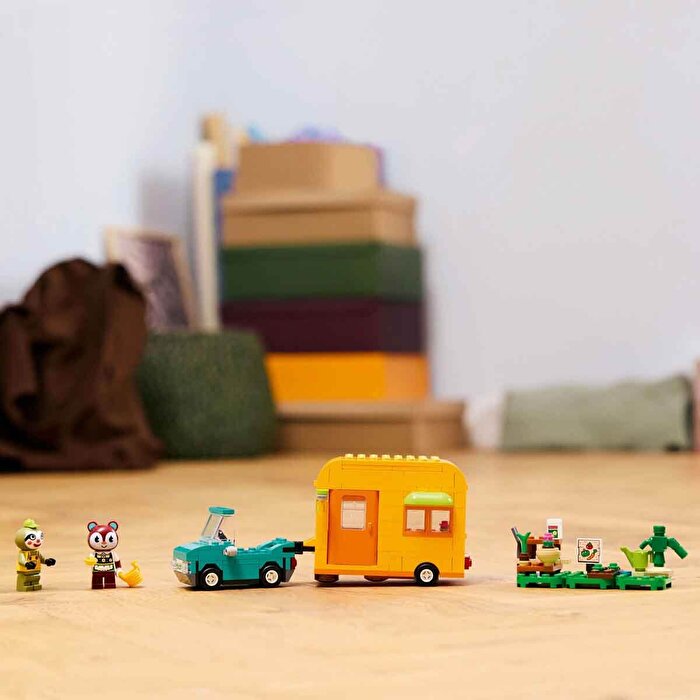 LEGO Animal Crossing Leif Karavan ve Bahçe Dükkanı 77054