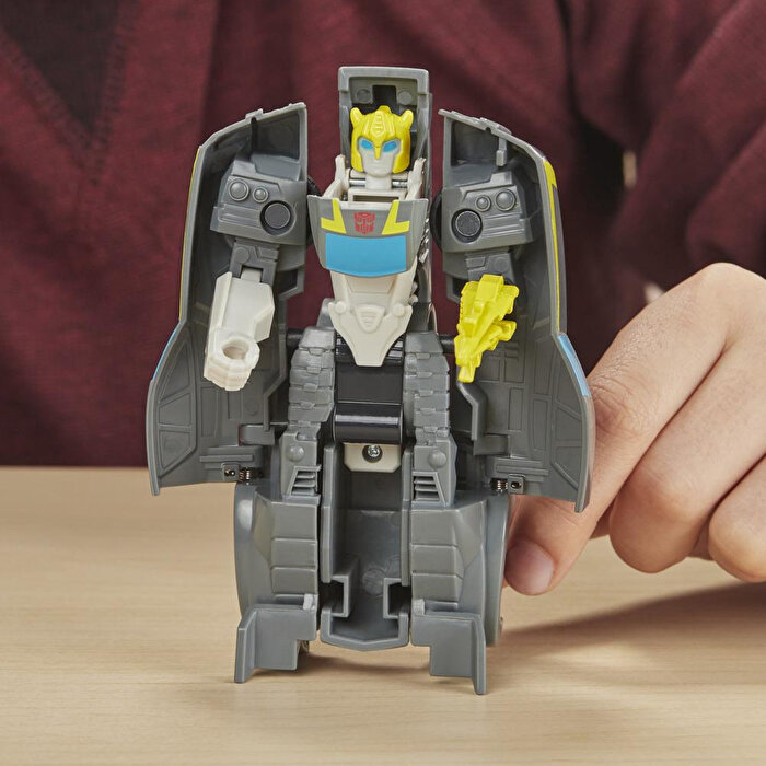 Transformers Cyberverse Tek Adımda Dönüşen Figür Gizli Görev Bumblebee E7074