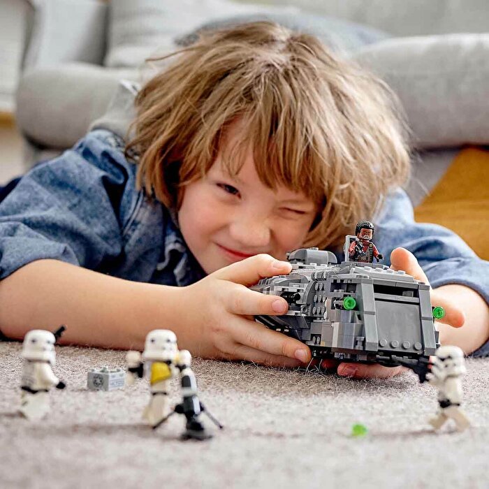 LEGO Star Wars İmparatorluk Zırhlı Hücum Gemisi 75311