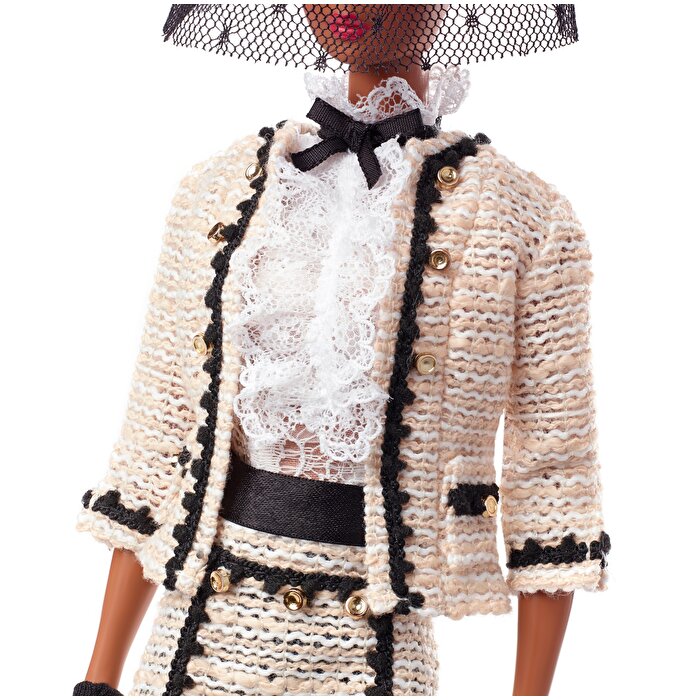 Barbie Koleksiyon Sonsuz Zarafet Bebeği GHT65