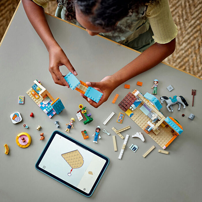 LEGO Friends At ve Evcil Hayvan Veteriner Kliniği 42651