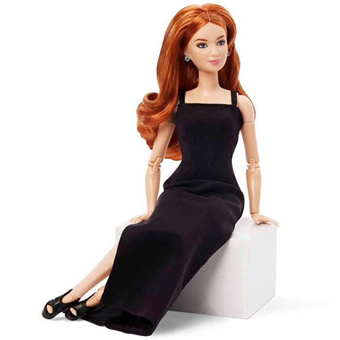 Barbie Basics İkonik Koleksiyon Bebeği Kızıl JBH74