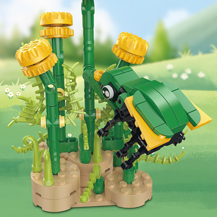 Mega Blok Çiçek ve Altın Scarab 148 Parça