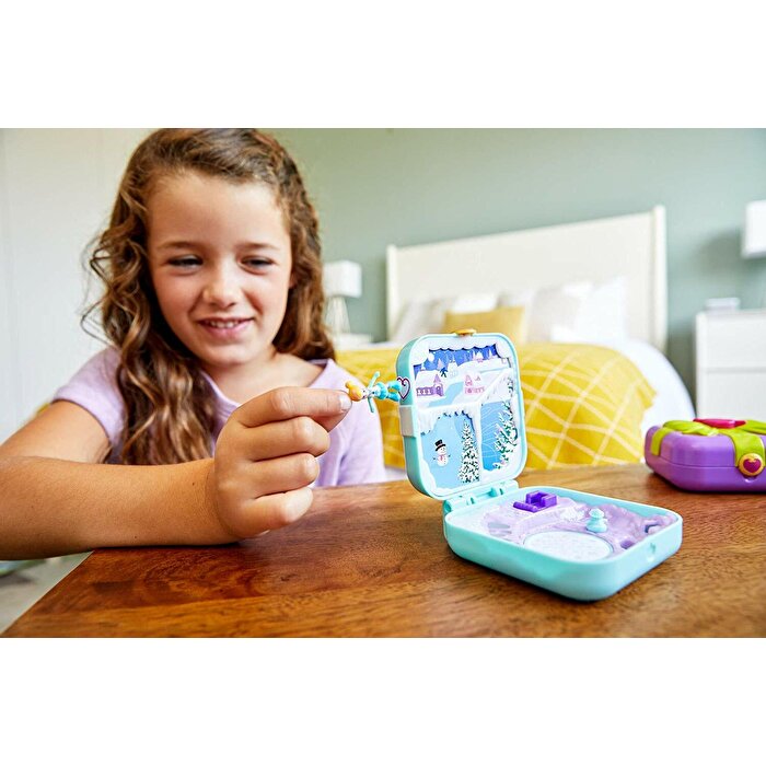 Polly Pocket Sürprizlerle Dolu Oyun Setleri Kar Temalı Peri Masalı GDL85