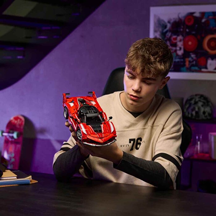 LEGO Technic Ferrari FXX K 42212