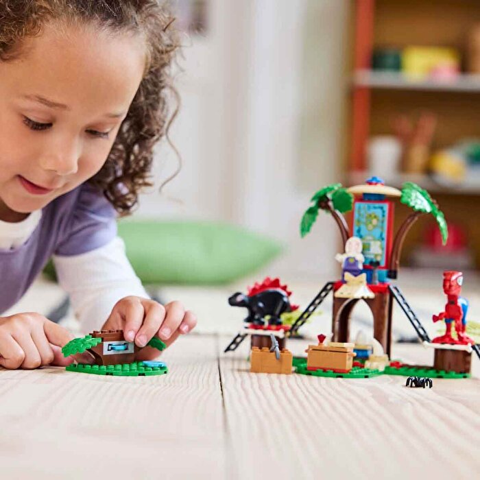 LEGO Marvel Ağaç Ev Karargahında Spidey ve Gobby'nin Raptor Savaşı 11200