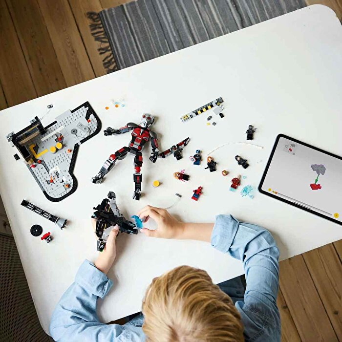 LEGO Marvel Kaptan Amerika: Kahramanların Savaşı Aksiyon Savaşı 76314