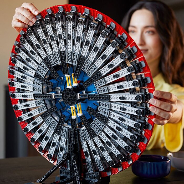 LEGO Marvel Kaptan Amerika'nın Kalkanı 76262