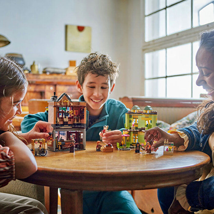 LEGO Harry Potter Kaliteli Quidditch Malzemeleri ve Dondurma Salonu 76452