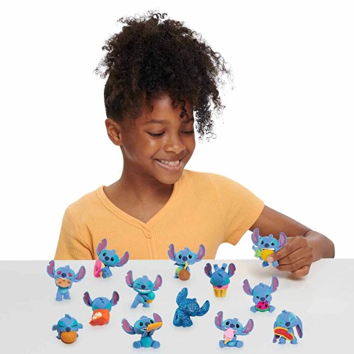 Disney Stitch Mini Kapsül Figürler Sürpriz Paket 46278