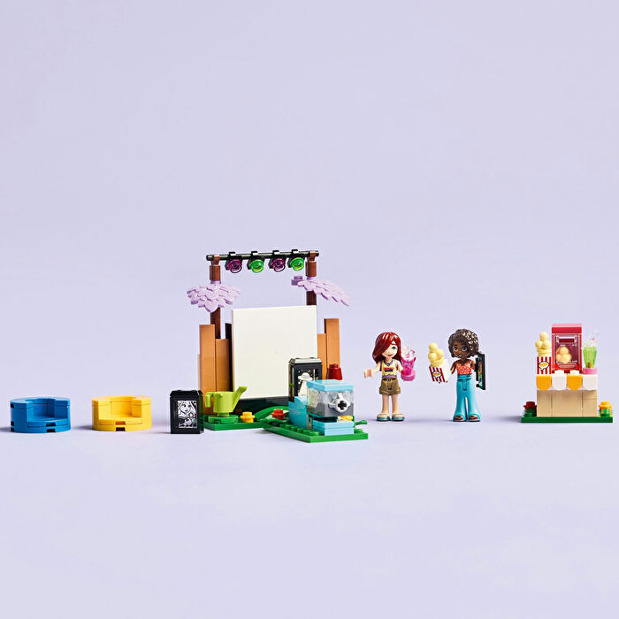 LEGO Friends Arkadaşlık Film Gecesi 42642