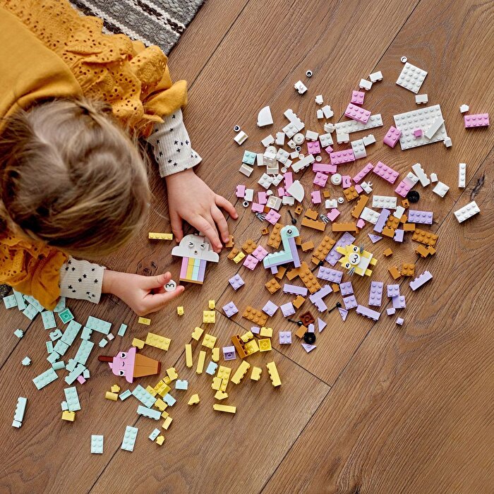 LEGO Classic Yaratıcı Pastel Eğlence 11028