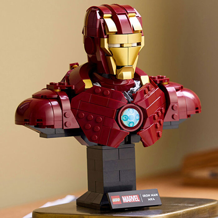 LEGO Marvel Iron Man MK4 Büstü 76327