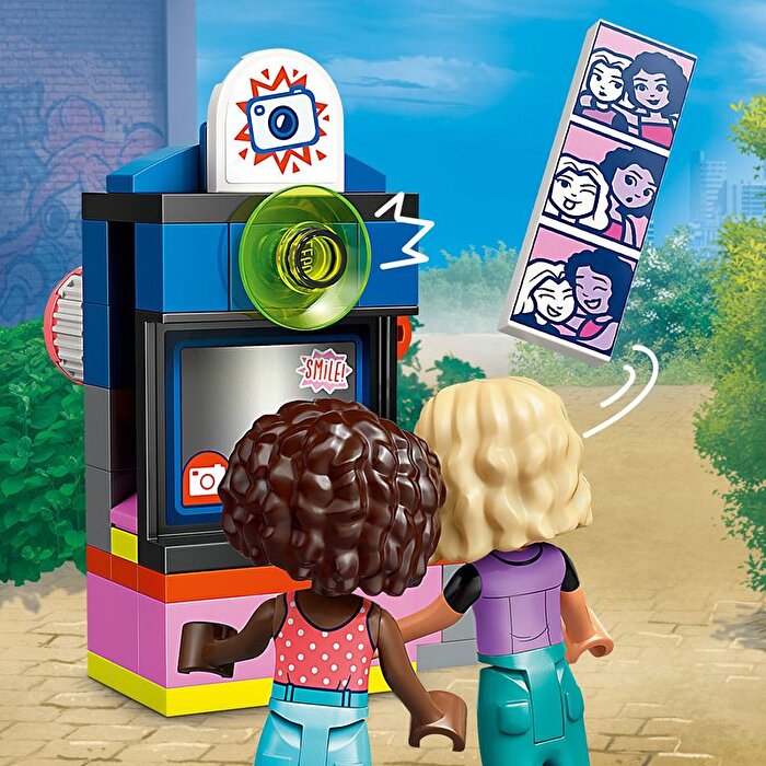 LEGO Friends Kuaför ve Aksesuar Mağazası 42662