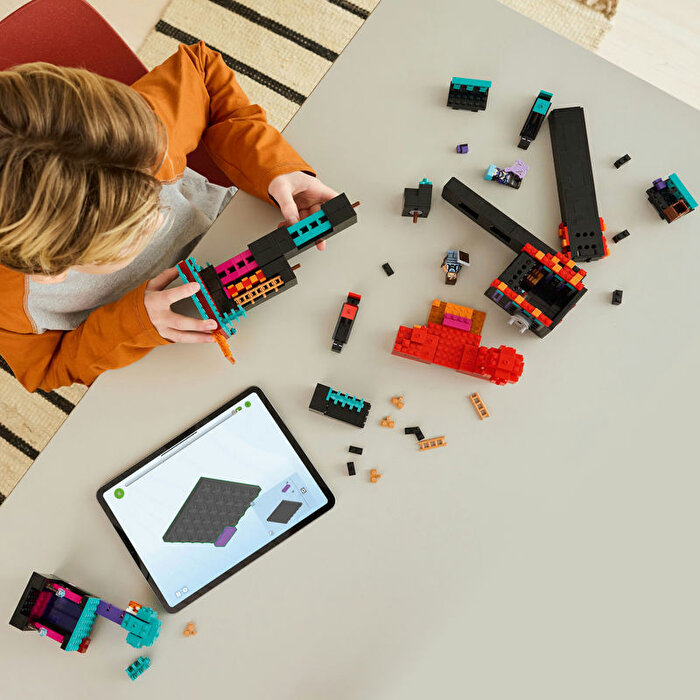 LEGO Minecraft Enderman Kulesi 21279