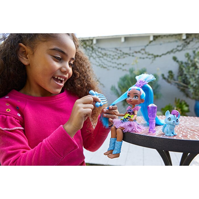 Cave Club Karakterleri Mavi Saçlı Tella Bebek GNL86