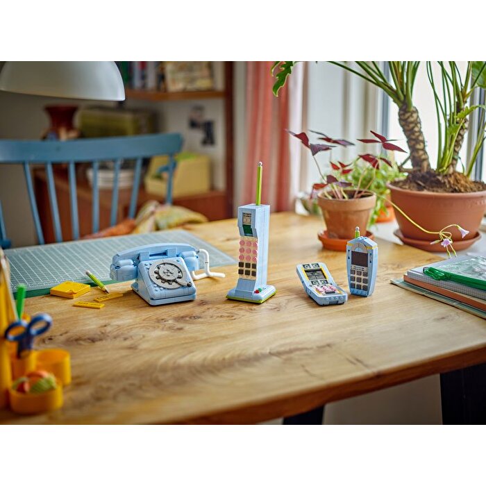 LEGO Creator 3 in 1 Retro Telefon 31174