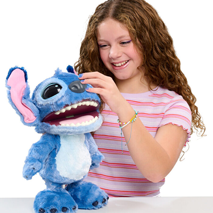 Sesli ve İnteraktif Disney Stitch Peluş 43 cm 12284