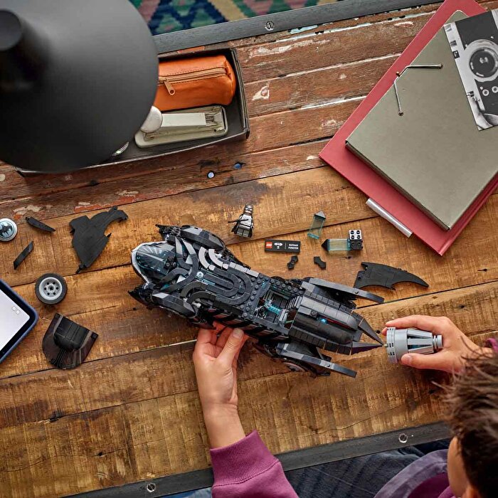 LEGO DC Batman: Batman Forever Batmobile 76304