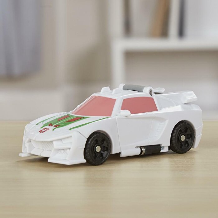 Transformers Cyberverse Tek Adımda Dönüşen Figür Wheeljack E3646