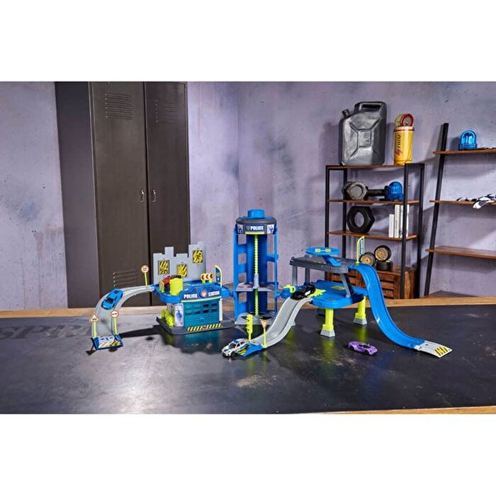 Majorette Büyük Polis İstasyonu Oyun Seti + 5 Metal Araç