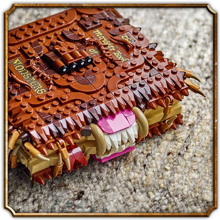 LEGO Harry Potter Isıran Canavar Kitap 76449