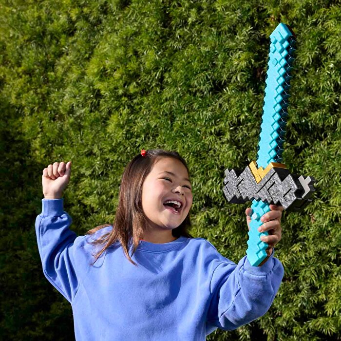 Minecraft 2'si 1 Arada Dönüşebilen Kılıç JFR72