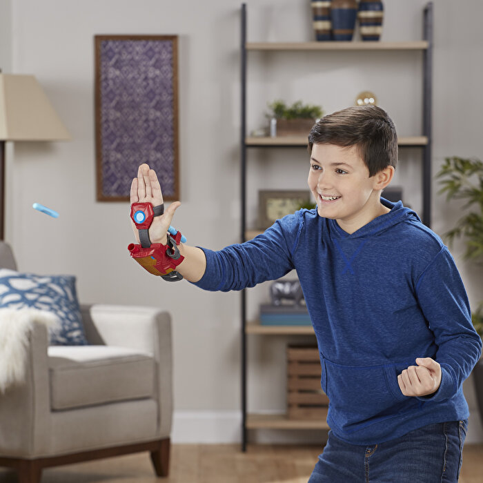 NERF Avengers Iron Man Dart Fırtlatıcı E4394