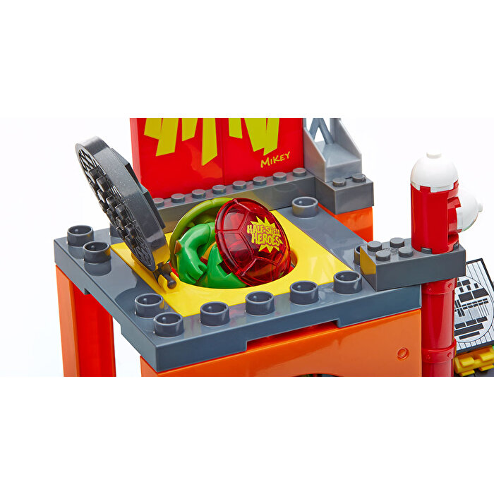 Mega Bloks TMNT Gizli Yeraltı Barınağı Oyun Seti 115 Parça