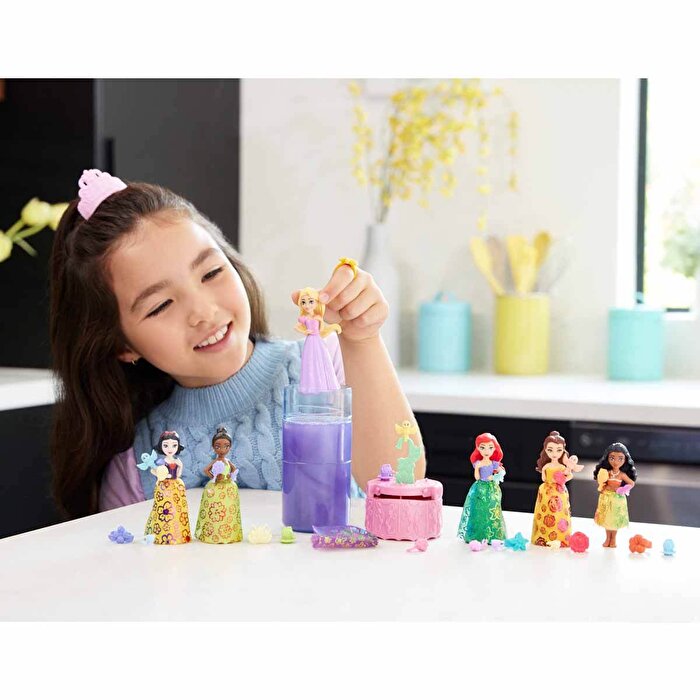 Disney Prenses Royal Color Reveal Renk Değiştiren Prenses Bebekler Sürpriz Paket HRN63