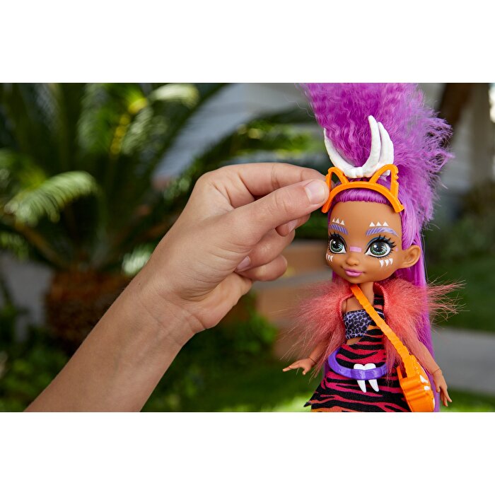 Cave Club Karakterleri Mor Saçlı Roaralai Bebek GNL84