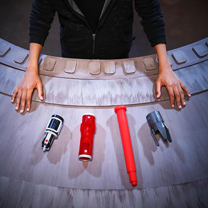 Star Wars Power The Force Darth Maul  Işın Kılıcı