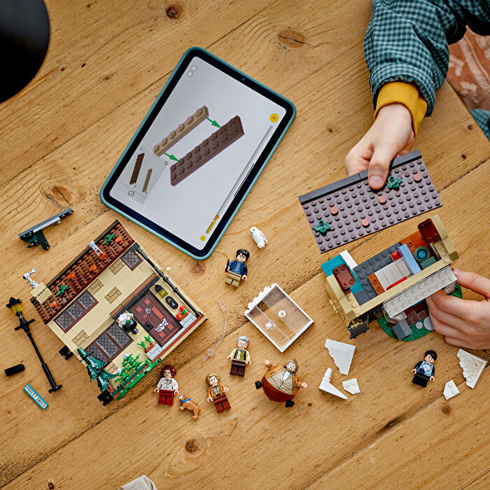 LEGO Harry Potter Privet Drive: Marge Hala’nın Ziyareti 76451