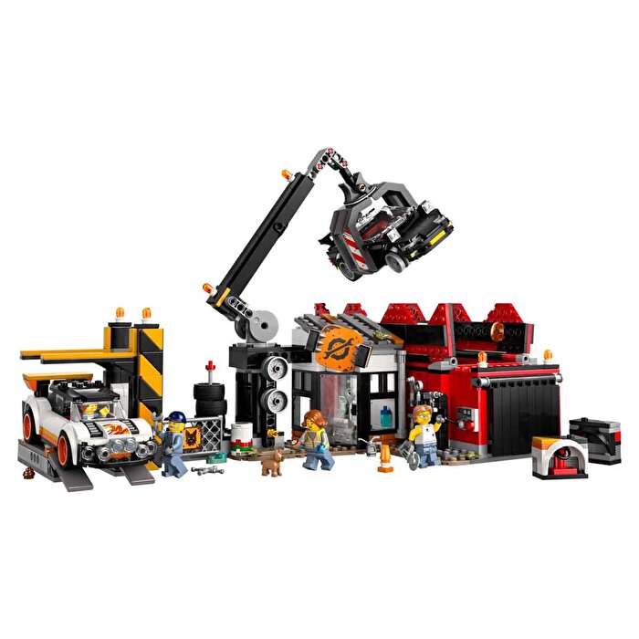 LEGO City Hurdalık ve Arabalar 60472