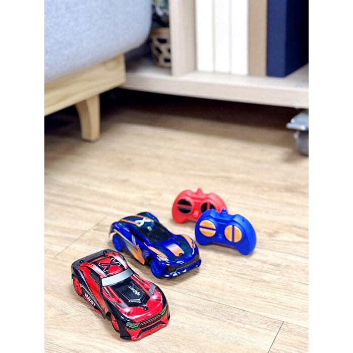 Silverlit Exost Star Serisi Kumandalı 2 Araçlı Yarış Seti