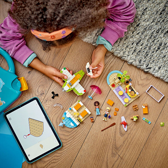 LEGO Friends Yaratıcı Plaj ve Seyahat Bavulu 42672