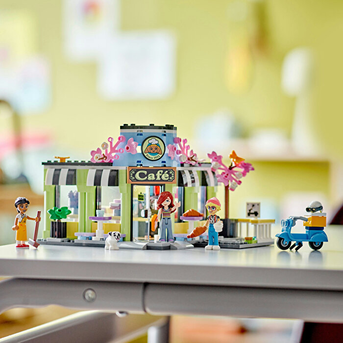 LEGO Heartlake City Kafe’si 42618