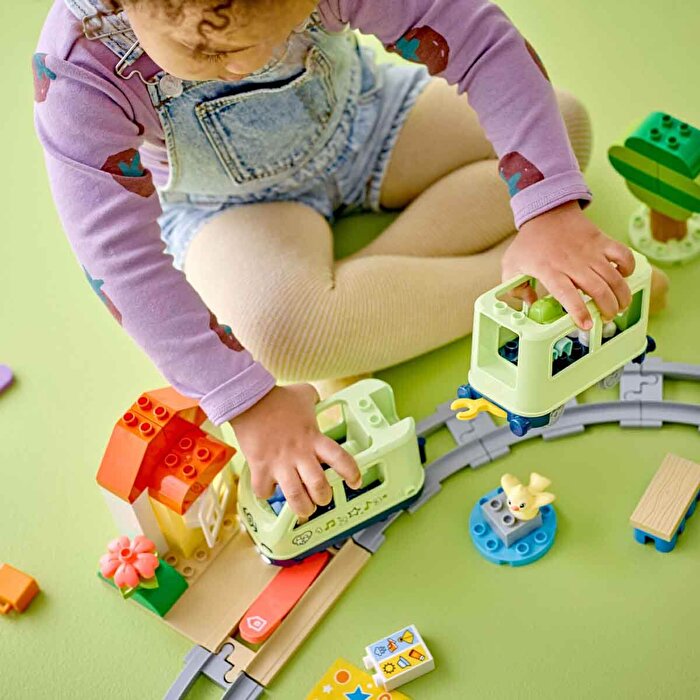 LEGO DUPLO Kasabası İnteraktif Macera Treni 10427