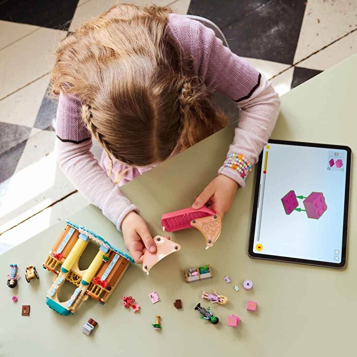 LEGO Wicked Glinda Elphaba ve Nessarose Shiz Üniversitesi’nde 75681