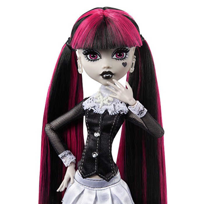 Monster High Reel Drama Serisi Draculaura Koleksiyon Bebek HKN27