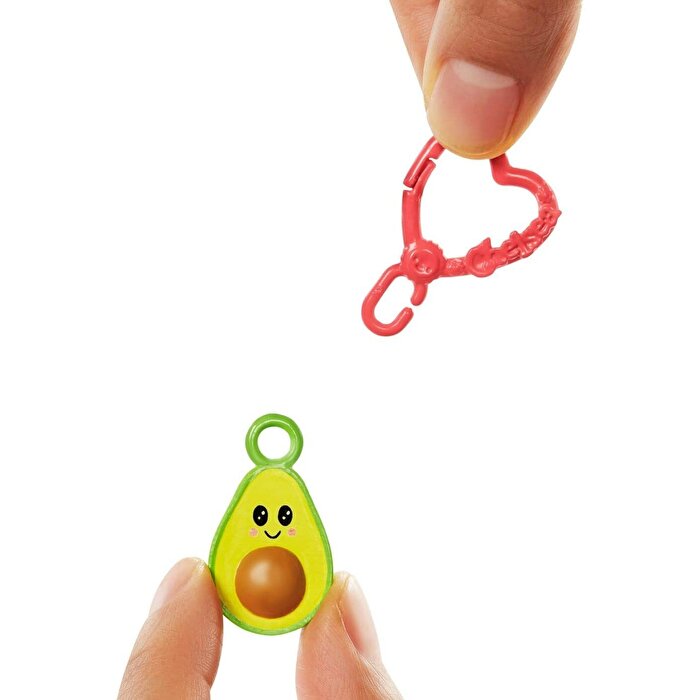 Barbie Kostümlü Chelsea ve Hayvancığı Oyun Setleri Avokado Temalı Kostüm GJW31