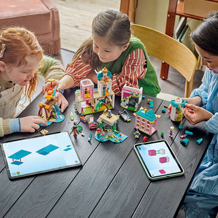 LEGO Disney Prenses Şatosu ve Kraliyet Hayvanları 43267