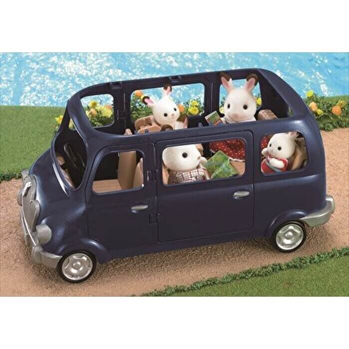 Sylvanian Families Family Seven Seater
