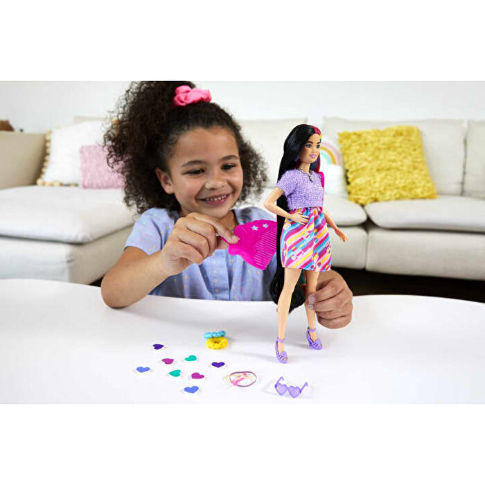 Barbie Upuzun Muhteşem Saçlı Bebekler HCM90