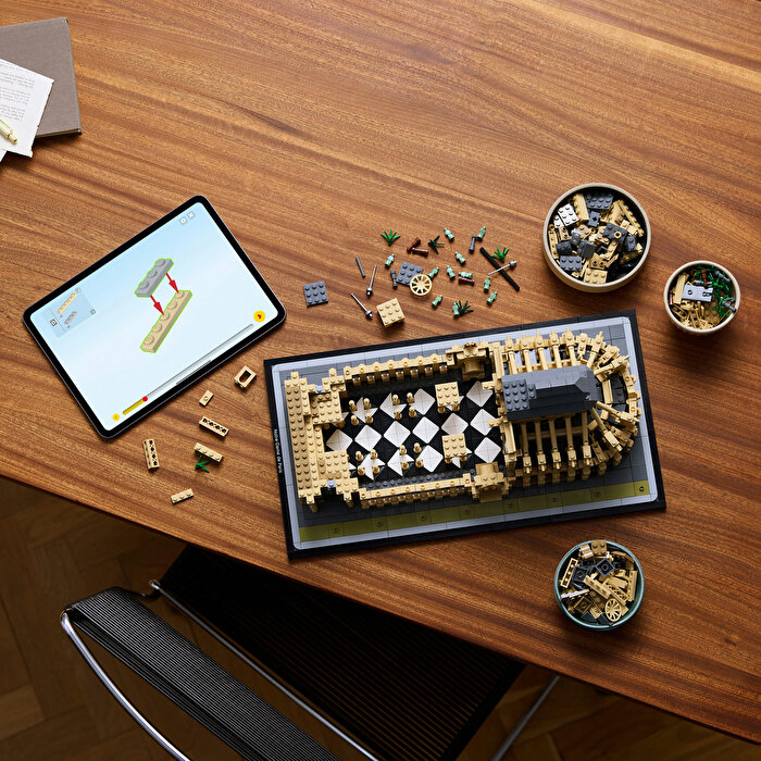 LEGO Architecture Notre Dame Katedrali 21061